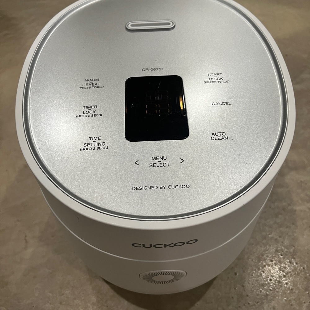 Cuckoo Silver and White Rice Cooker